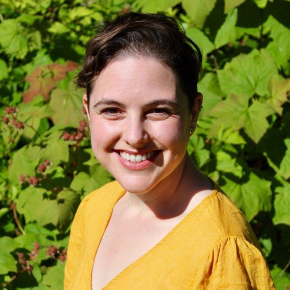 Alice Headshot 570x570