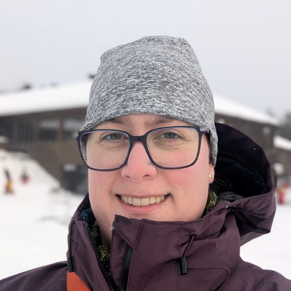 PXL 20250125 200435862.PORTRAIT smaller 570x570