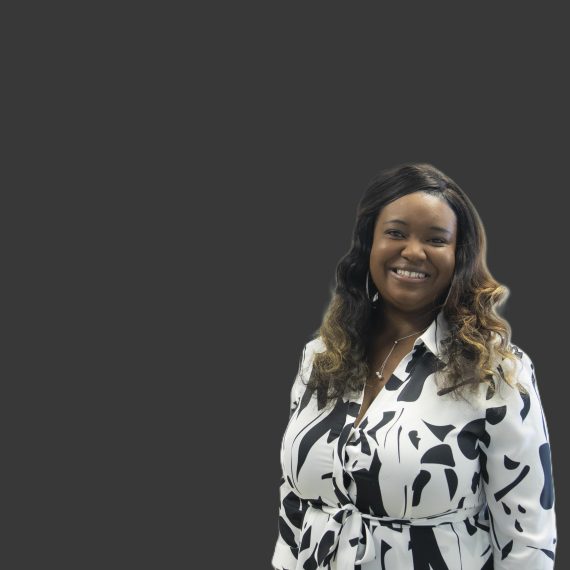 Professional Picture  570x570